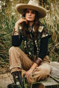 Double D Ranchwear Bayou Spell Top